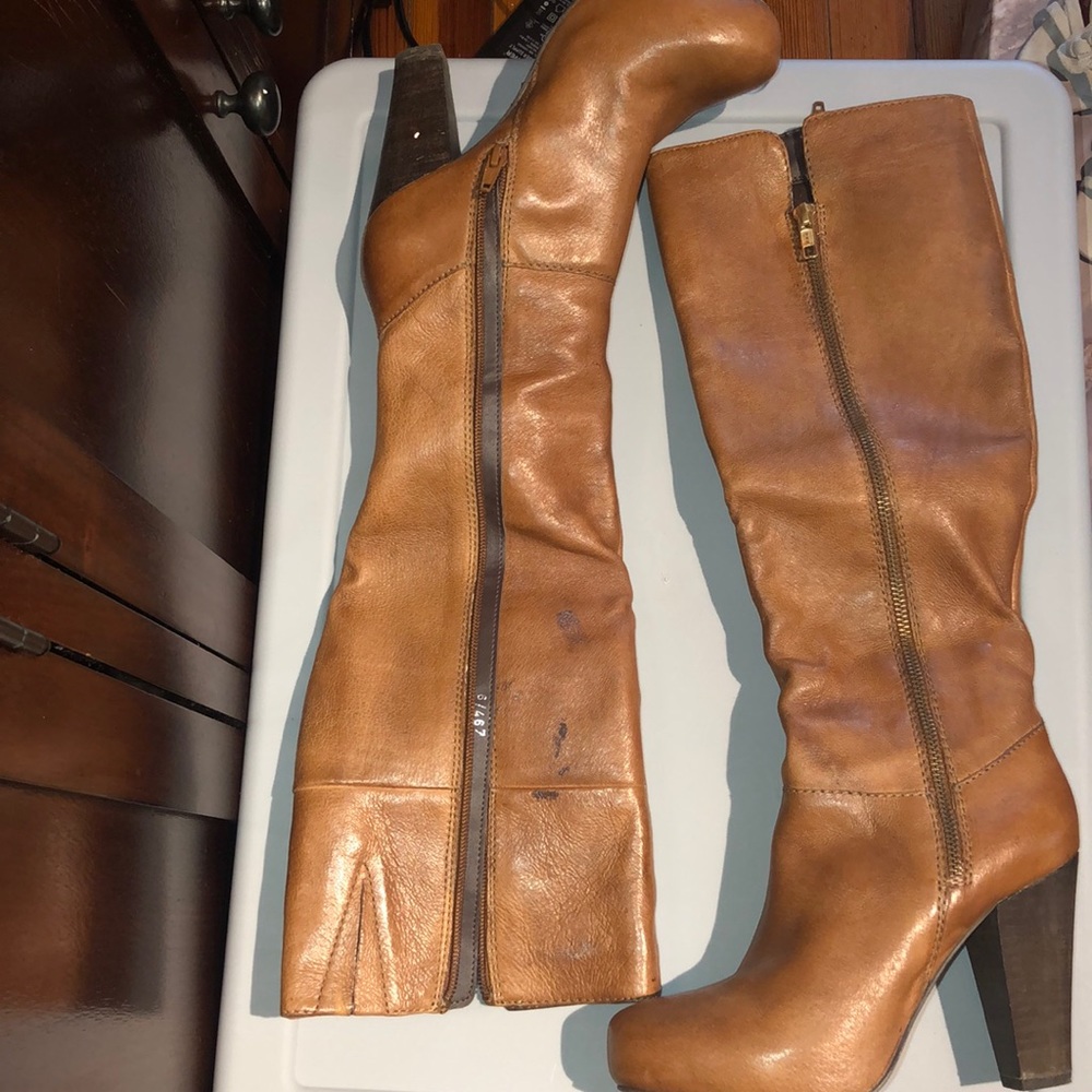 Used Steve Madden boots